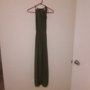 Eilly Bazar womans xtra small, army green, pant jumpsuit.